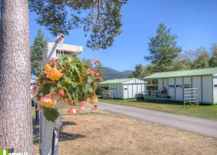 Mobil-home 4 Pers Avec Terrasse - Cuisine Equipee - Api-1-52-934 Campsite